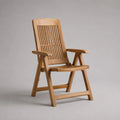 Sedia da giardino reclinabile e pieghevole in teak massello con braccioli, marrone naturale, 60 x 70 x 105 cm